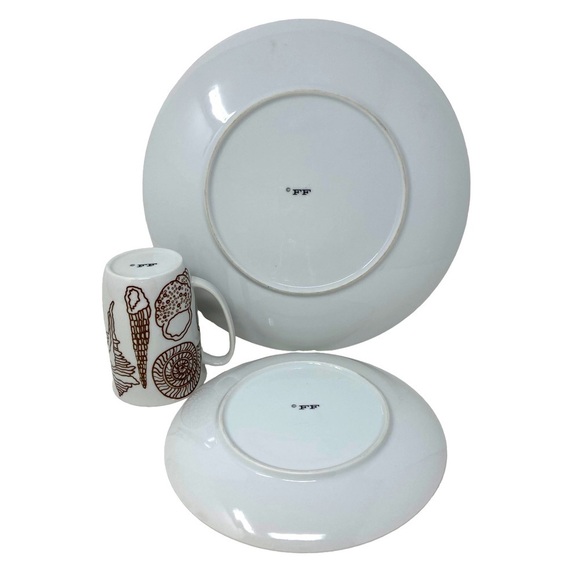 Fritz and Floyd | Brown Clam Shell Design | 4pc Dinnerware Set of 2 | Vintage - Picture 5 of 9